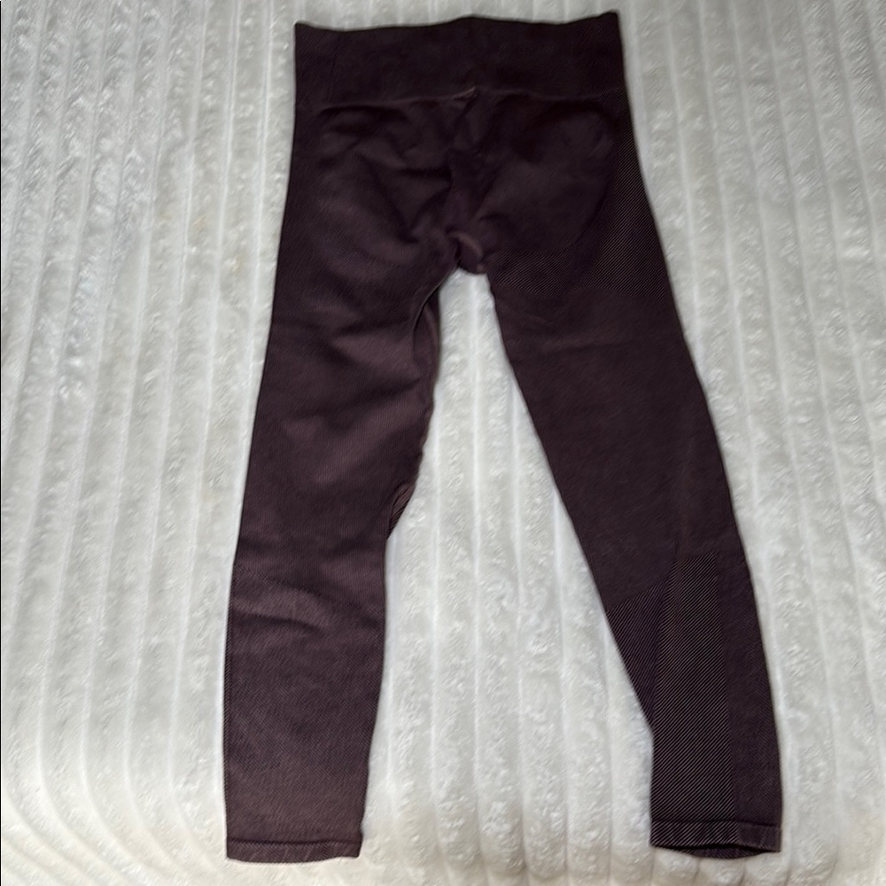 Leggings - Picture 2 of 4